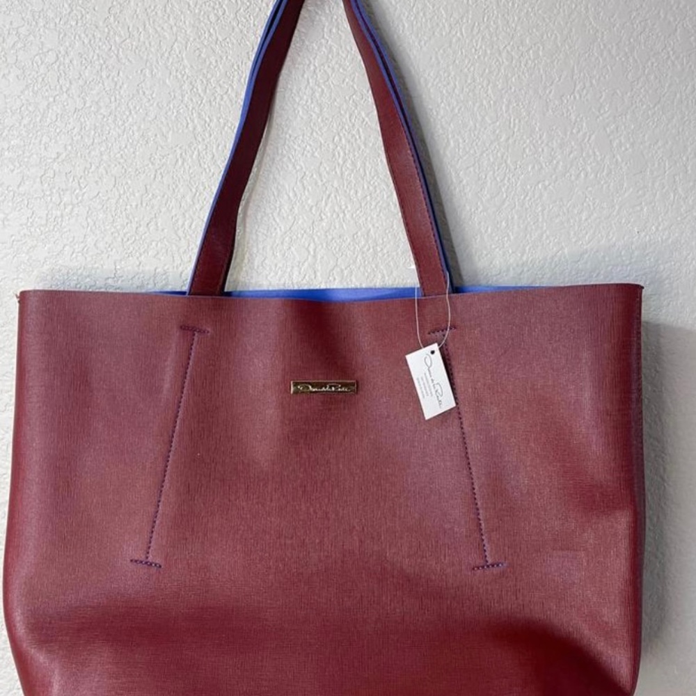 Oscar Dela Rent Tote bag